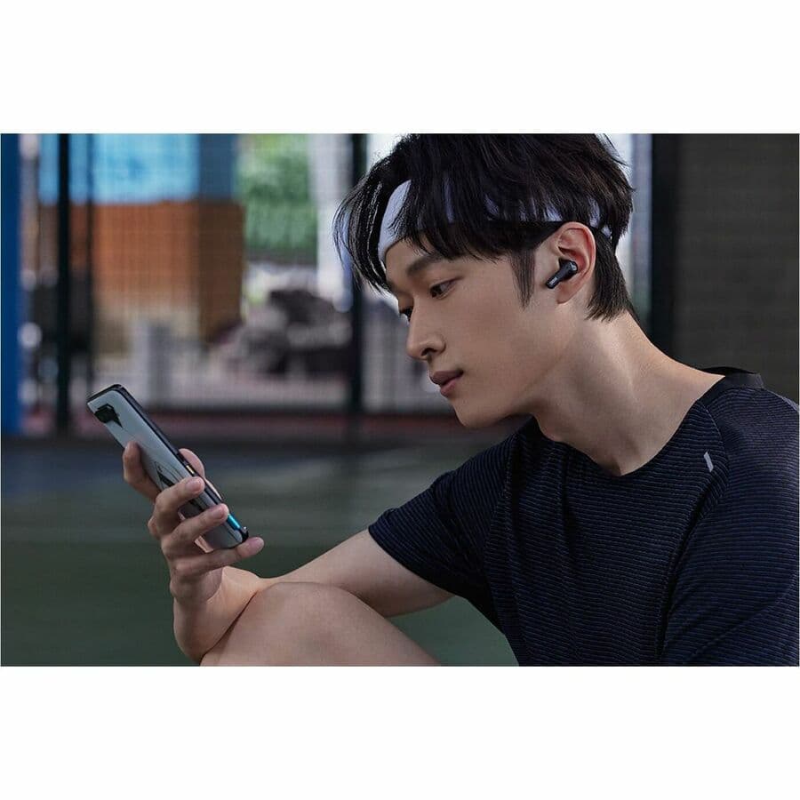 ASUS ROG Cetra TWS SpeedNova black true wireless gaming earbuds with adaptive ANC and Bluetooth 5.3