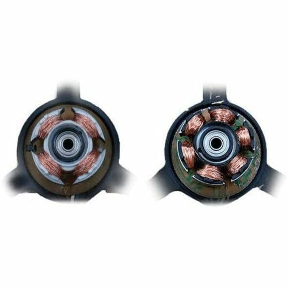 ASUS ROG RYUJIN III 360 ARGB EXTREME 360 mm AIO cooler with 3.5-inch LCD and ARGB lighting