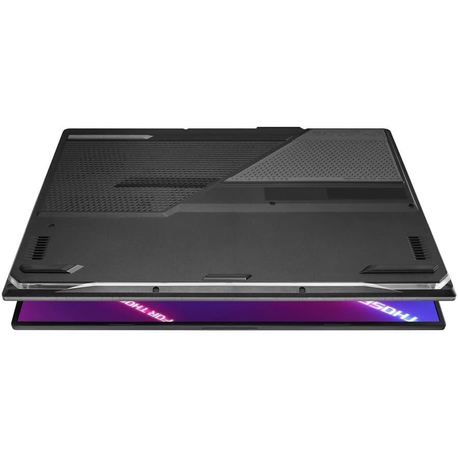 ASUS ROG Strix SCAR 17 gaming notebook with 17.3-inch 360 Hz IPS display and NVIDIA GeForce RTX graphics