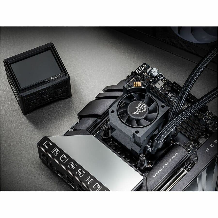 ASUS ROG RYUJIN III 360 ARGB EXTREME 360 mm AIO cooler with 3.5-inch LCD and ARGB lighting