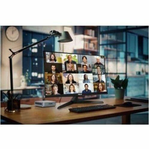 Cisco Partner Support Service for 24 x 7 technical support with 4-hour response and phone support