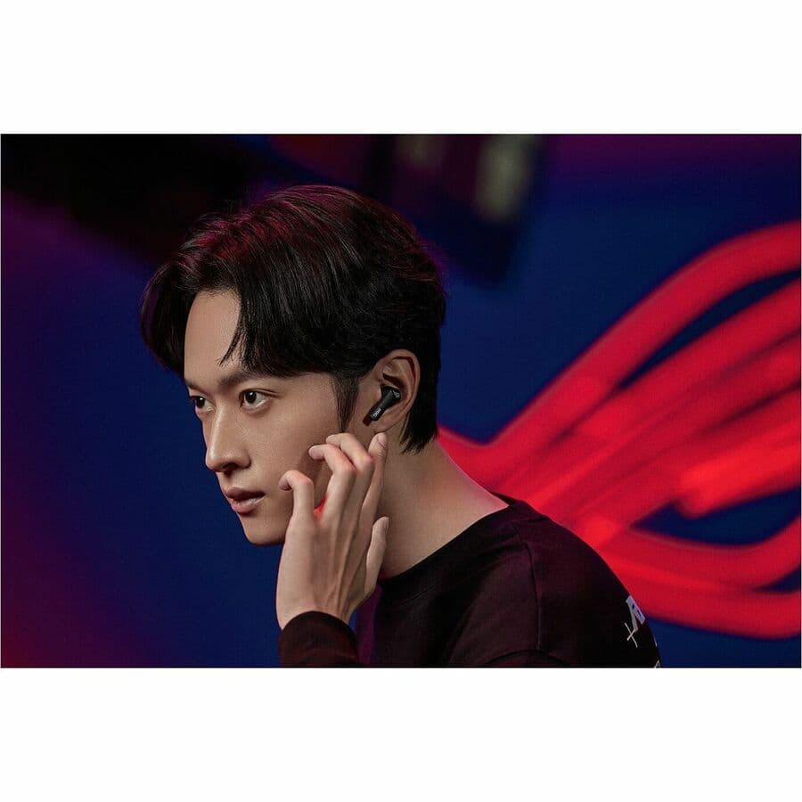 ASUS ROG Cetra TWS SpeedNova black true wireless gaming earbuds with adaptive ANC and Bluetooth 5.3