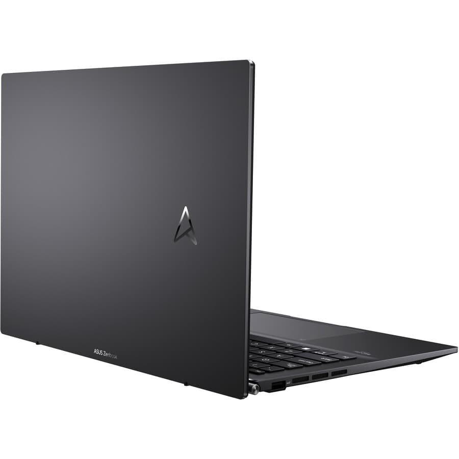 ASUS Zenbook 14 UM3402YA-DS71 with 2.8K OLED display and Ryzen 7 processor