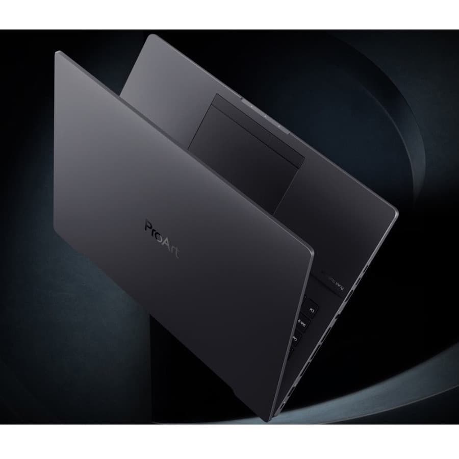 ASUS ProArt Studiobook 16 OLED laptop with Intel Core i7-12700H, 16 GB RAM, and 16-inch OLED display
