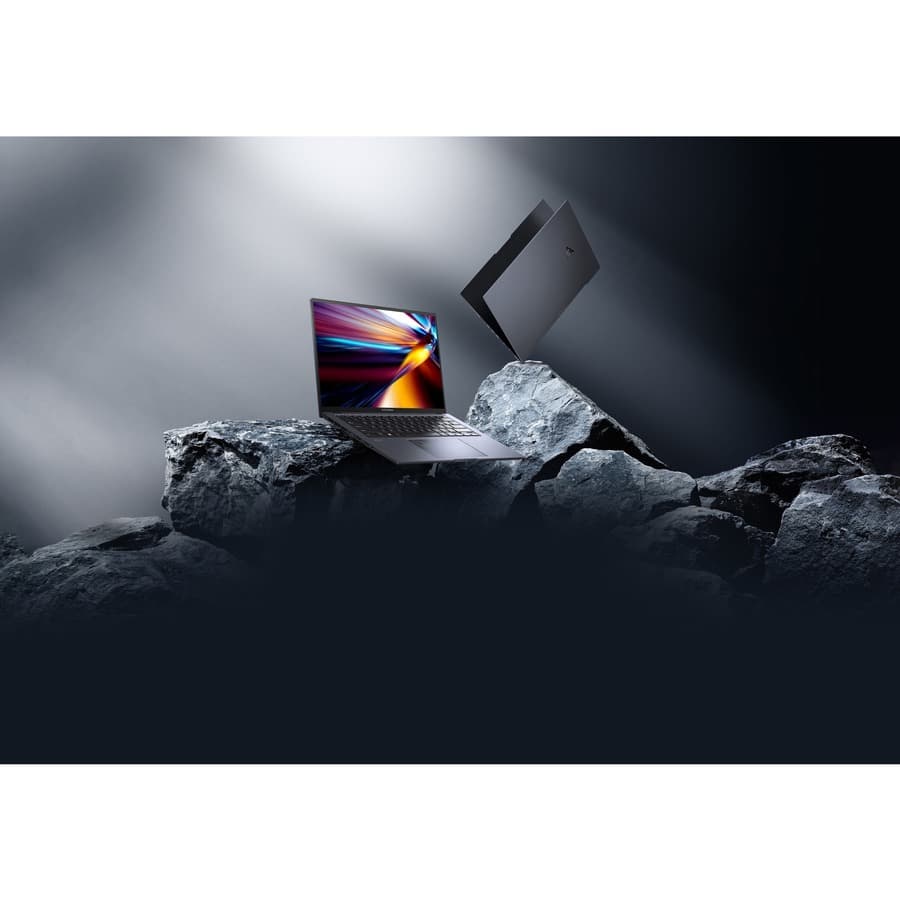 ASUS UX6404VV-DS94T laptop with 14.5-inch display, Core i9 processor, 16 GB RAM, and 1 TB SSD