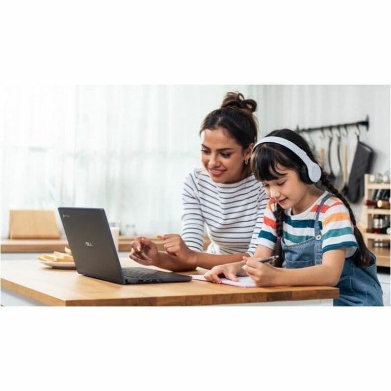 ASUS Chromebook CZ1104CM2A-YZ84T in gray with 11.6-inch HD touchscreen