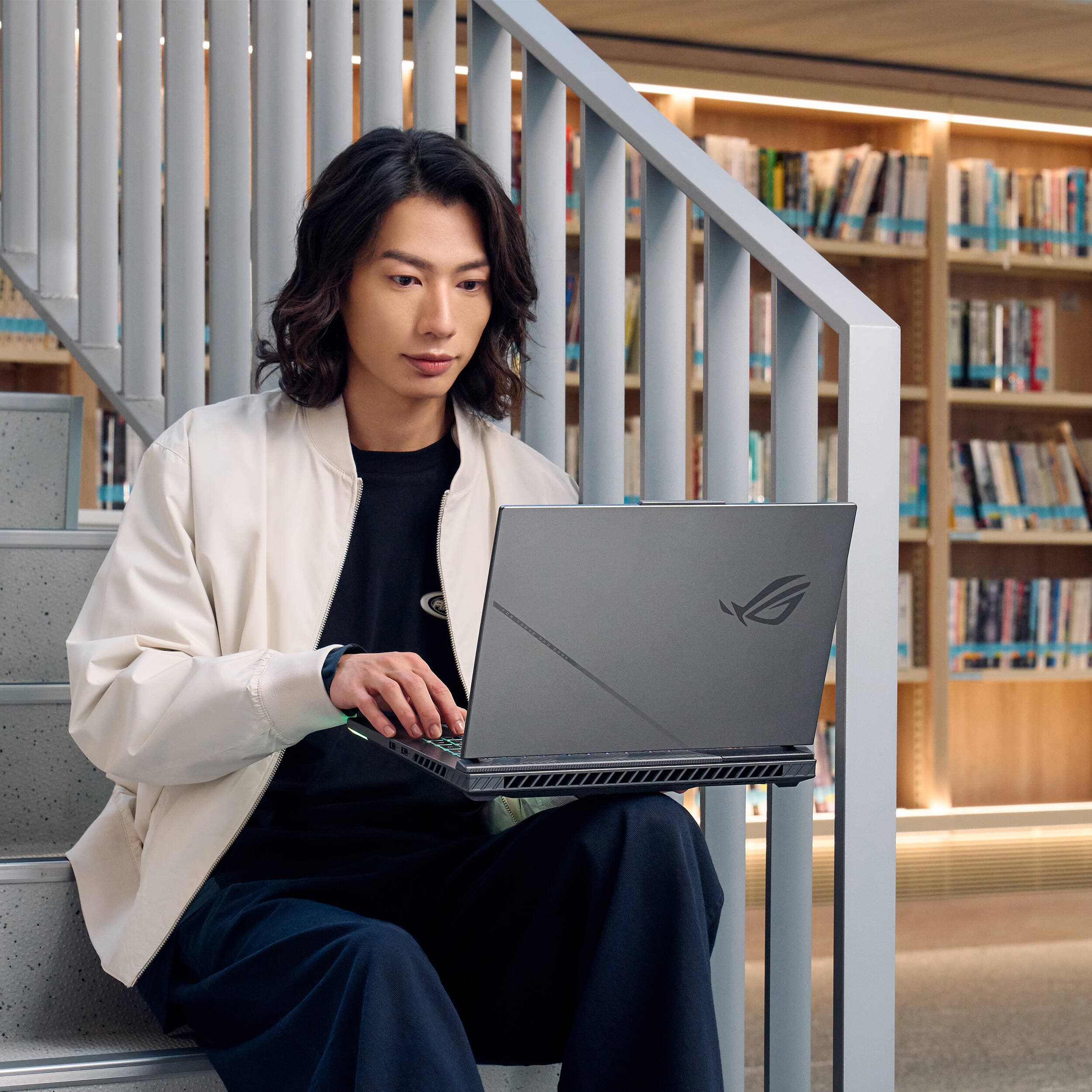 ASUS ROG Strix G614FP-DS96 gaming laptop in gray with 16-inch WQXGA display, Ryzen 9, and RTX 5070