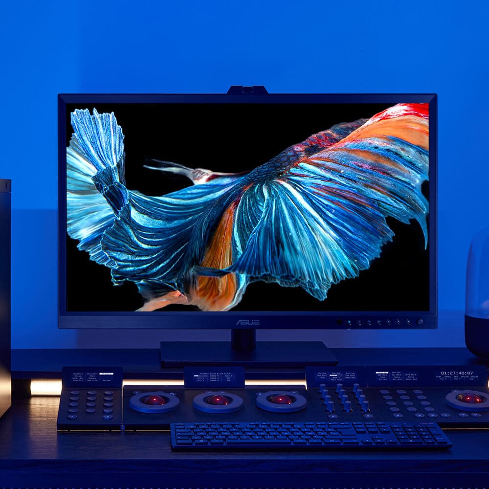 ASUS ProArt Display PA32DC 31.5-inch 4K OLED professional monitor with built-in colorimeter