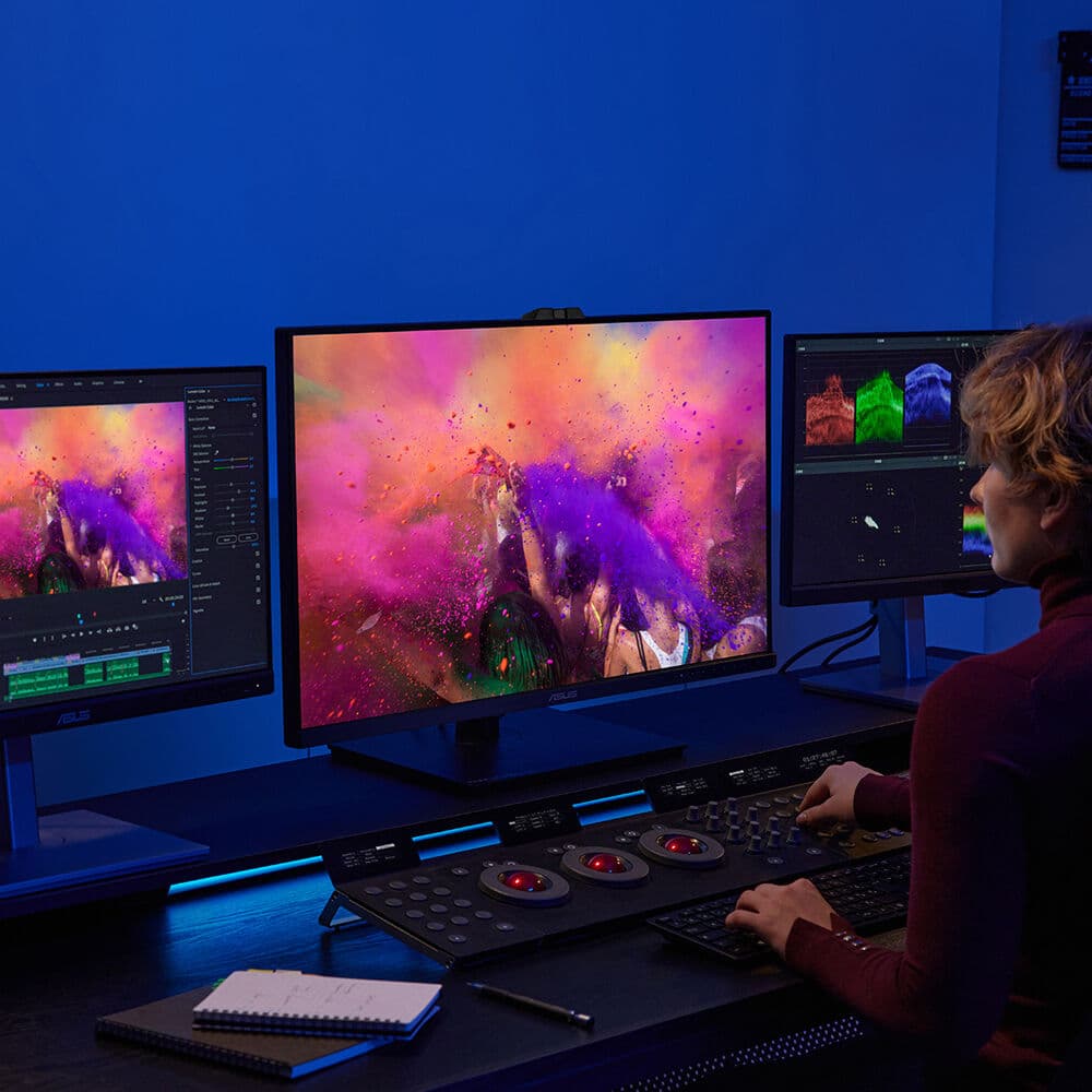 ASUS ProArt Display PA32DC 31.5-inch 4K OLED professional monitor with built-in colorimeter